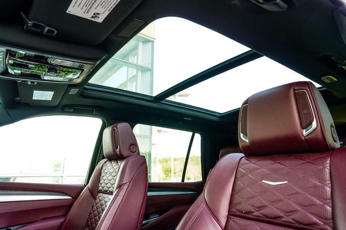 2026 Cadillac Escalade Luxury