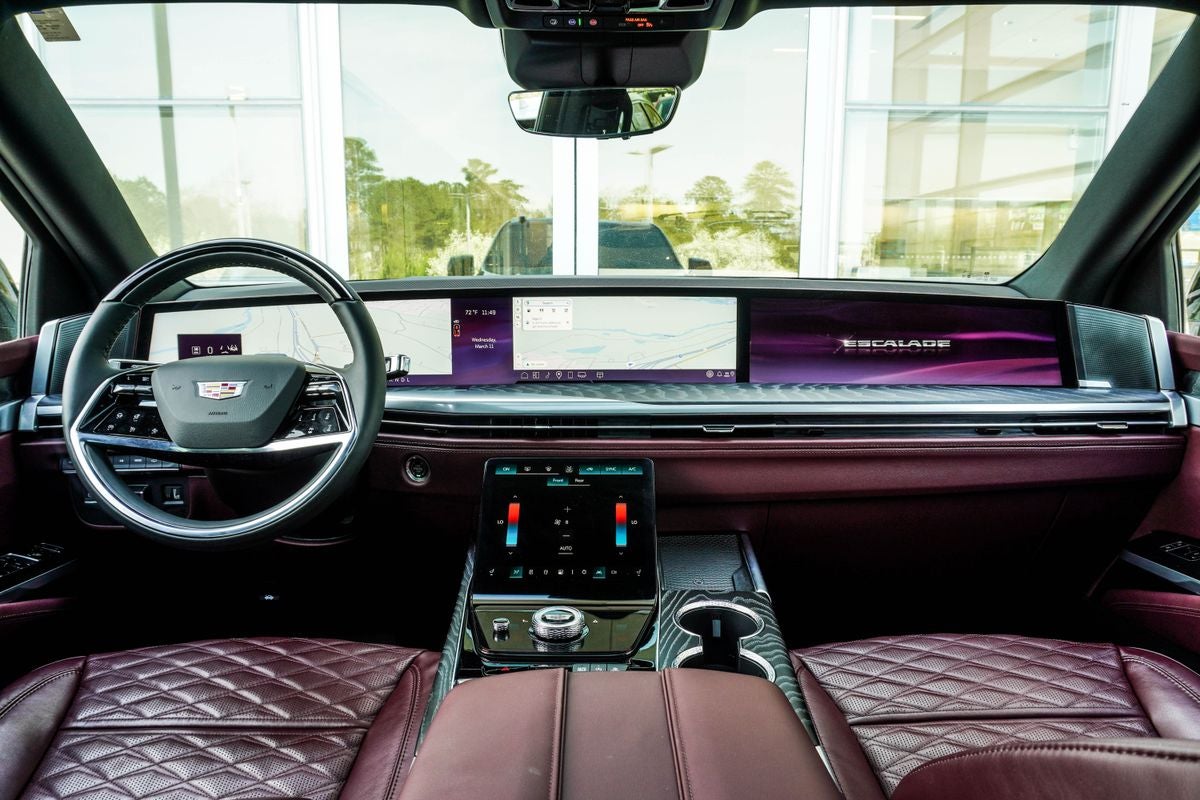 2026 Cadillac Escalade Luxury