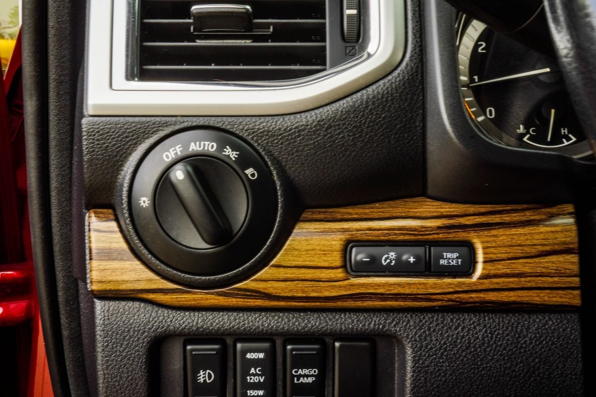 2019 Nissan Titan SL