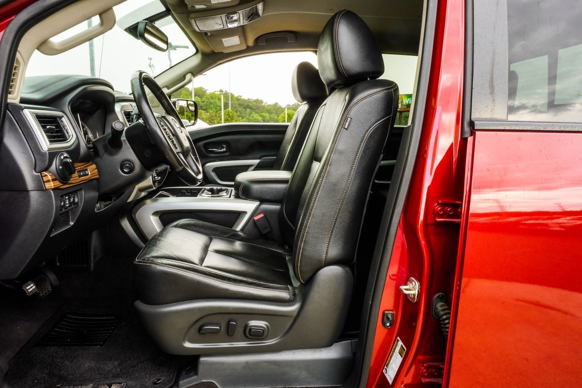 2019 Nissan Titan SL