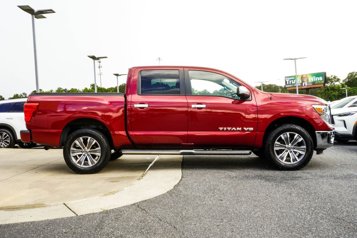 2019 Nissan Titan SL