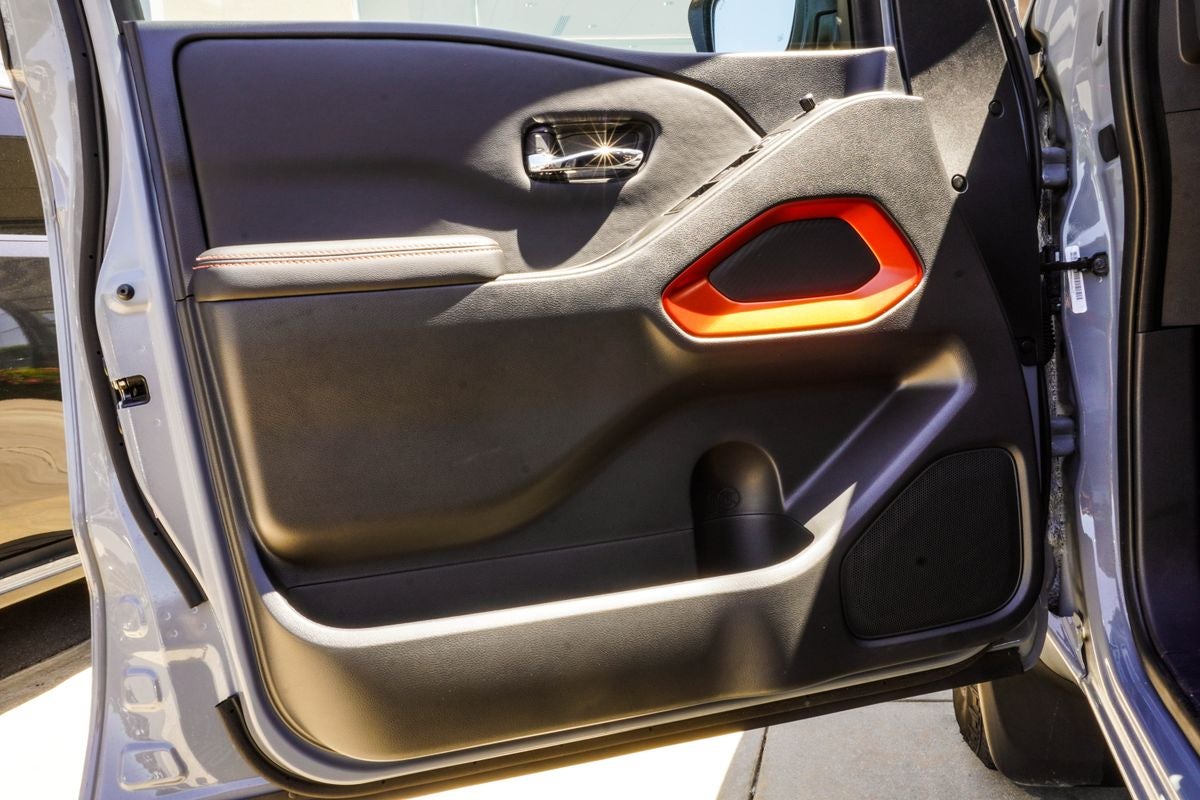 2025 Nissan Frontier PRO-X