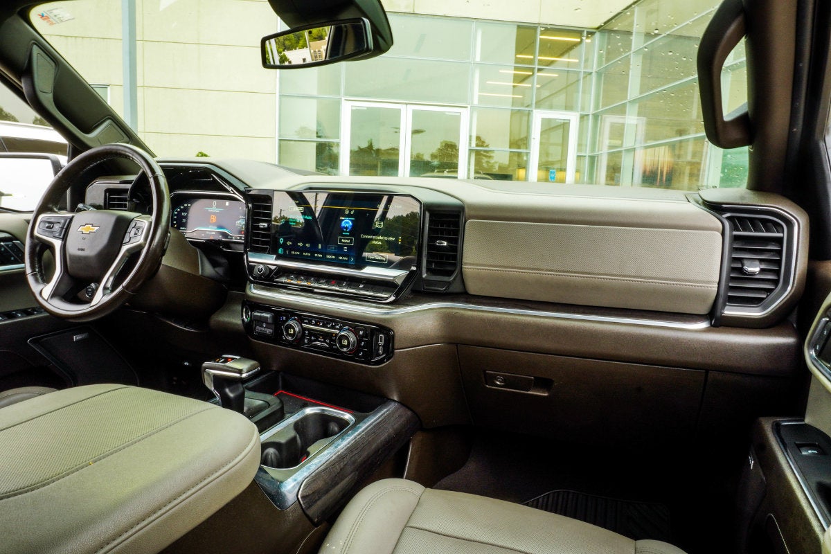 2023 Chevrolet Silverado 1500 LTZ