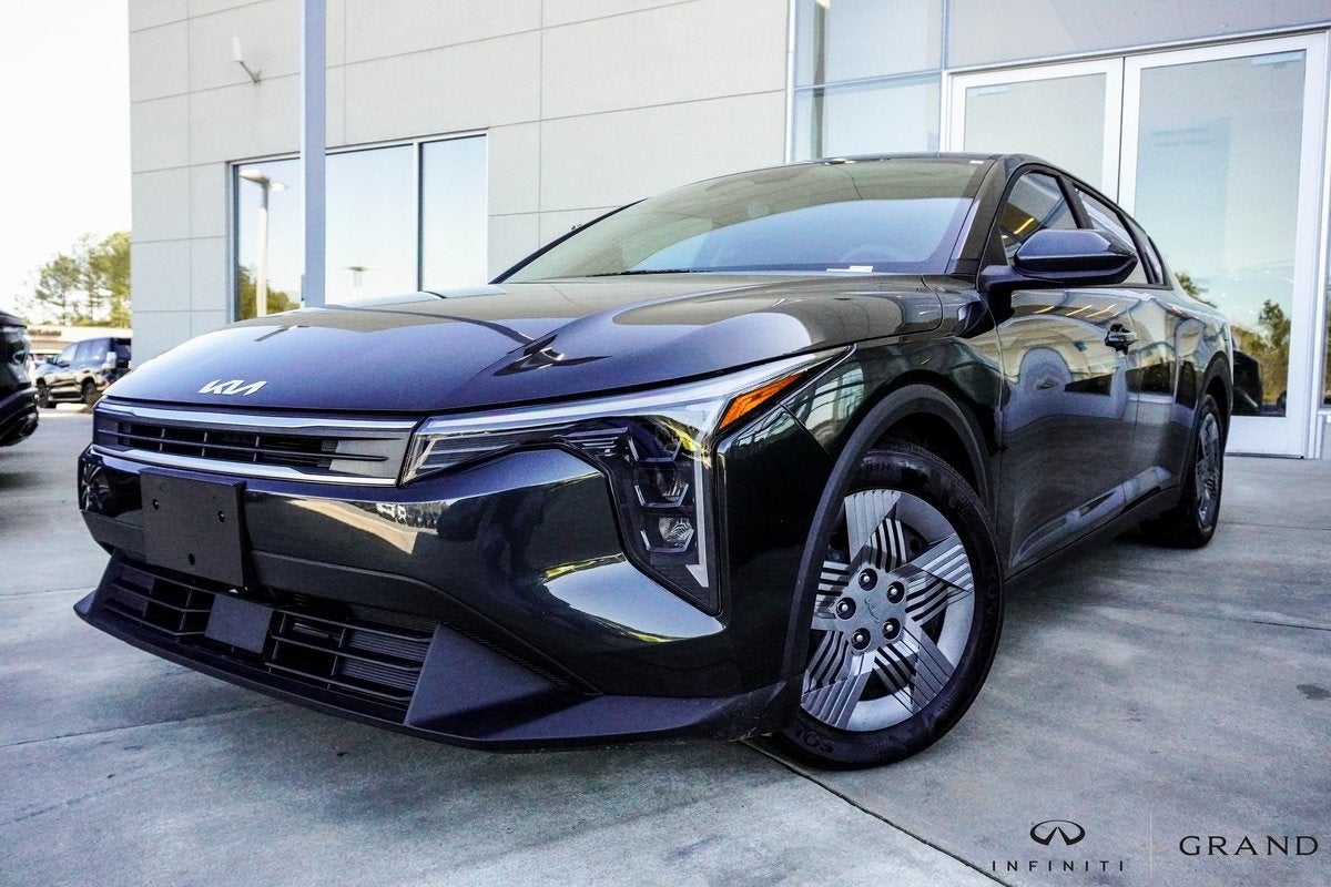 2025 Kia K4 LX