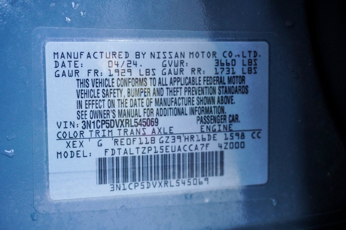 2024 Nissan Kicks SR