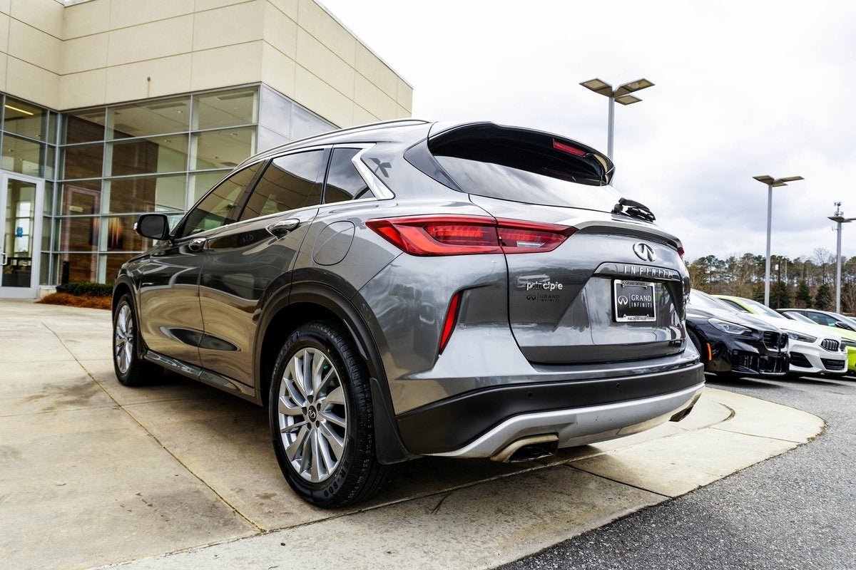 2023 INFINITI QX50 LUXE