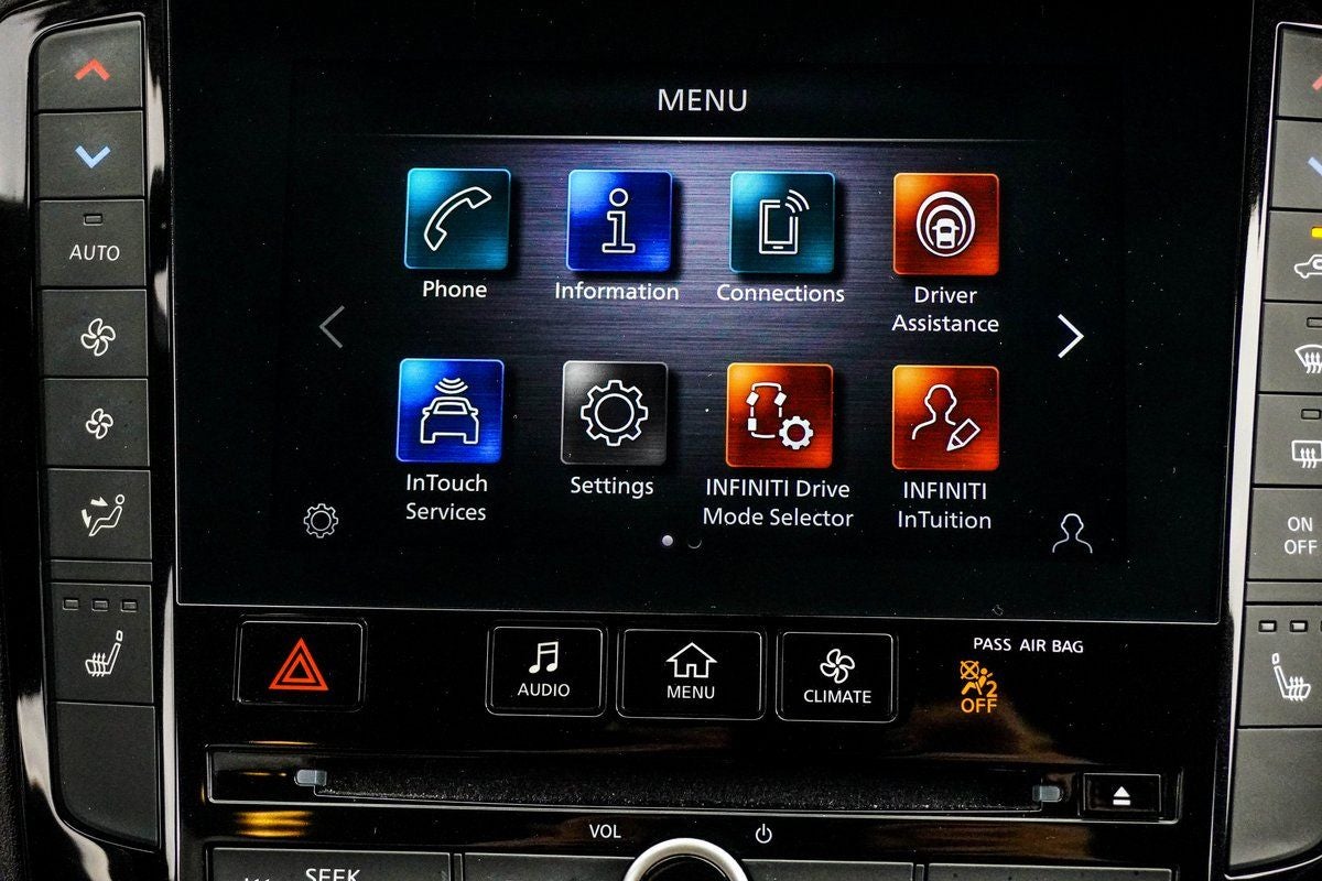 2023 INFINITI QX50 LUXE