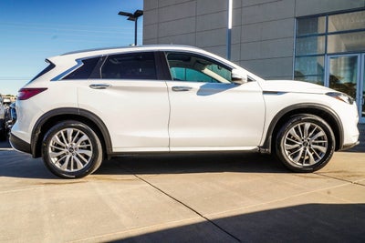 2023 INFINITI QX50 LUXE