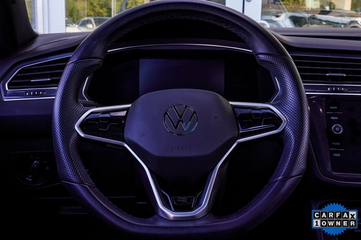 2022 Volkswagen Tiguan 2.0T SE R-Line Black