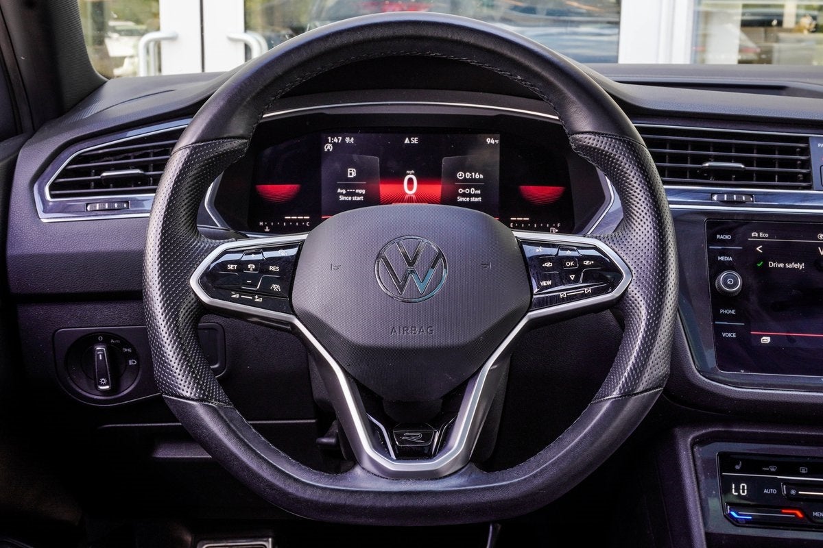2022 Volkswagen Tiguan 2.0T SE R-Line Black
