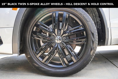 2022 Volkswagen Tiguan 2.0T SE R-Line Black