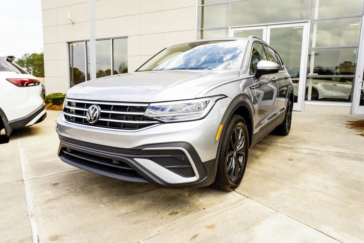 2024 Volkswagen Tiguan 2.0T Wolfsburg Edition