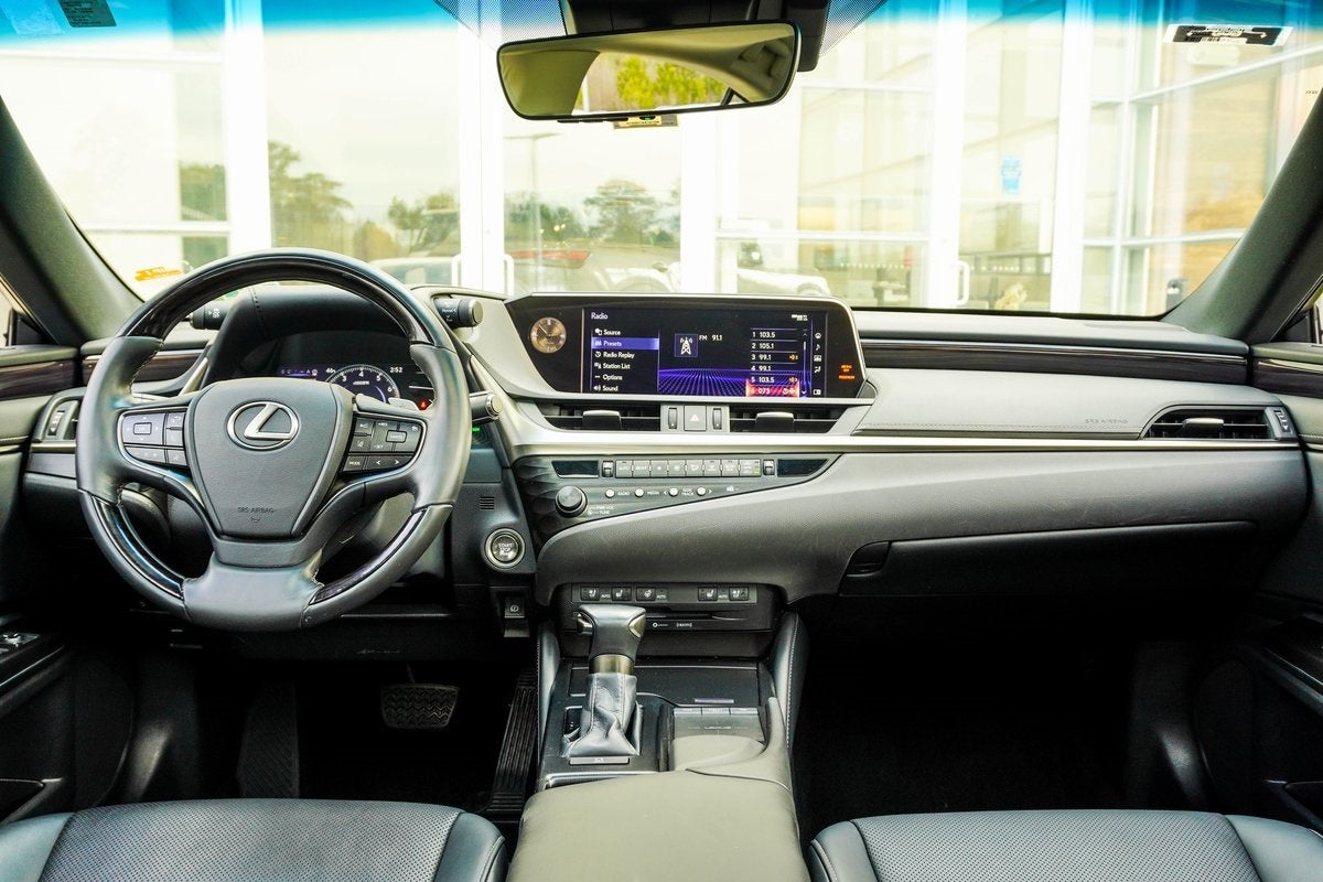 2019 Lexus ES 350