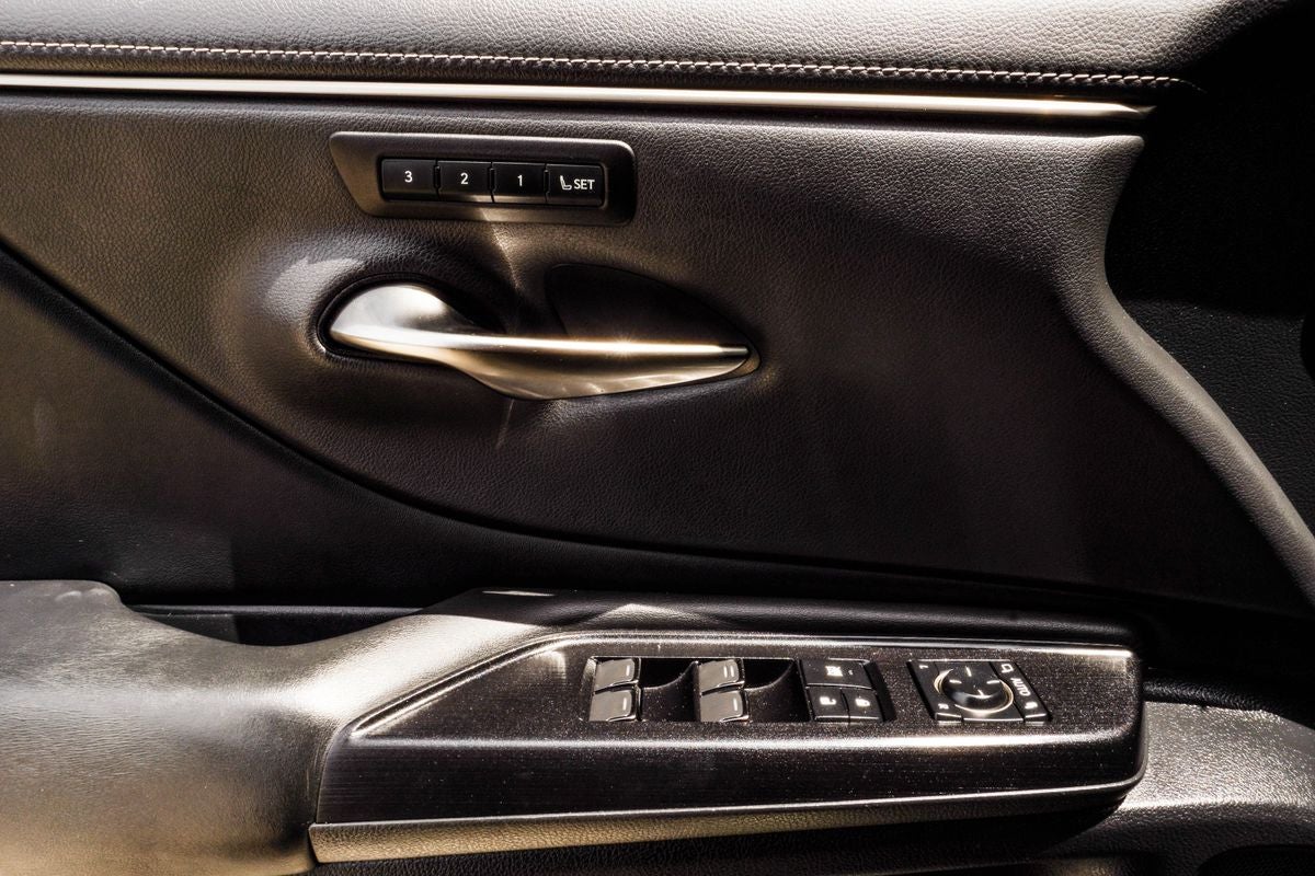 2021 Lexus ES 350
