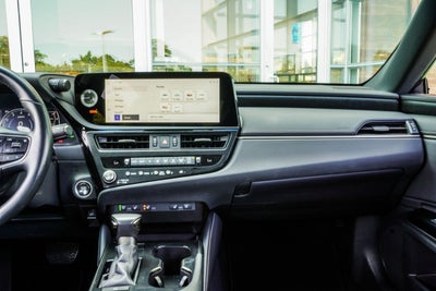 2025 Lexus ES 350