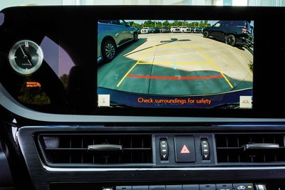 2025 Lexus ES 350