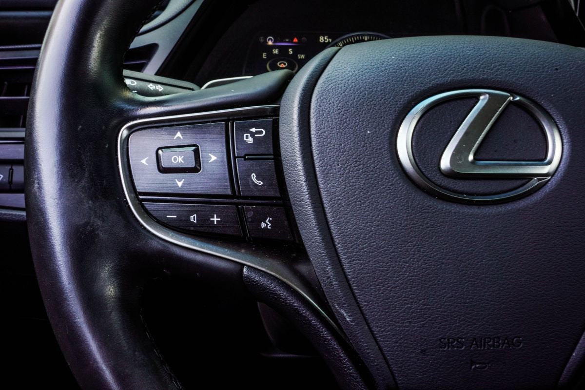 2025 Lexus ES 350