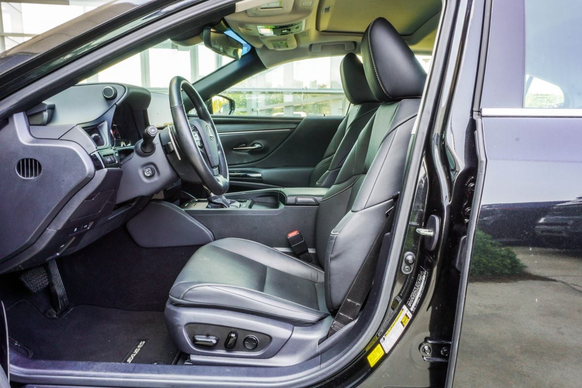 2025 Lexus ES 350