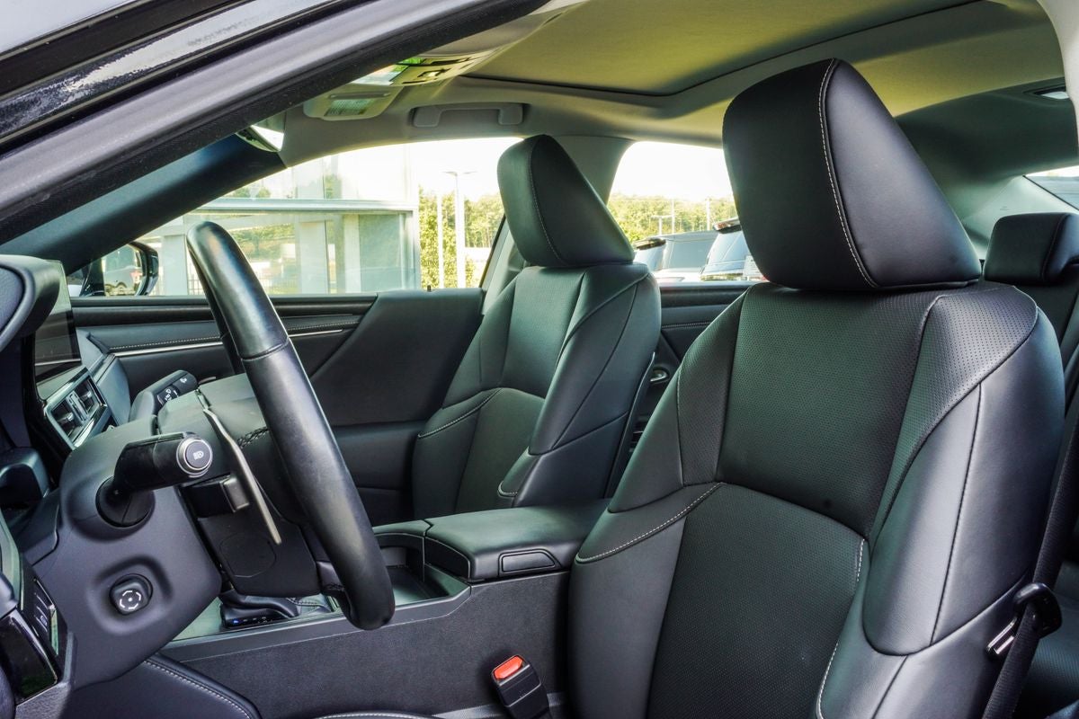 2025 Lexus ES 350