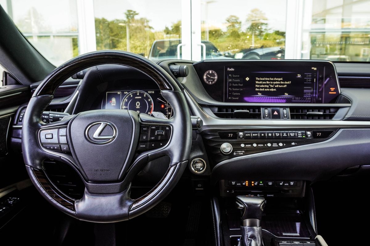 2021 Lexus ES 350 Ultra Luxury