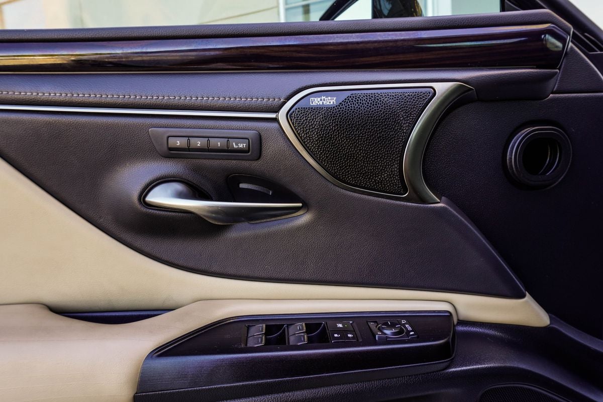 2021 Lexus ES 350 Ultra Luxury