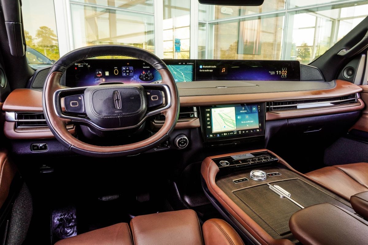 2025 Lincoln Navigator L Reserve