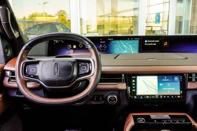 2025 Lincoln Navigator L Reserve