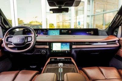 2025 Lincoln Navigator L Reserve