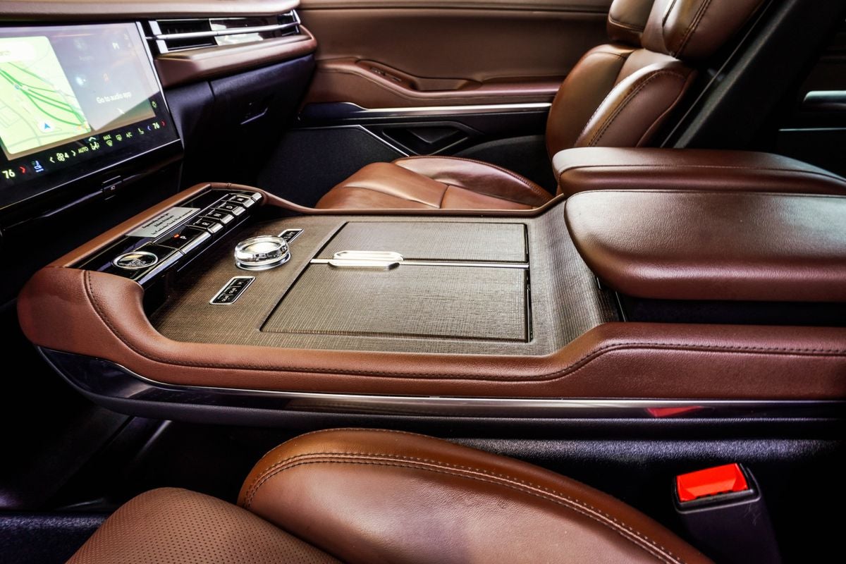 2025 Lincoln Navigator L Reserve