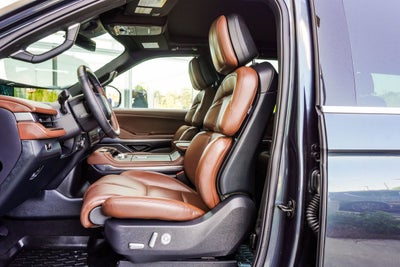 2025 Lincoln Navigator L Reserve