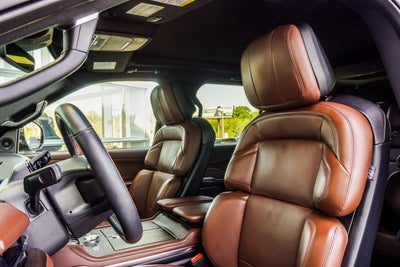 2025 Lincoln Navigator L Reserve