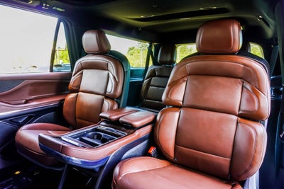 2025 Lincoln Navigator L Reserve