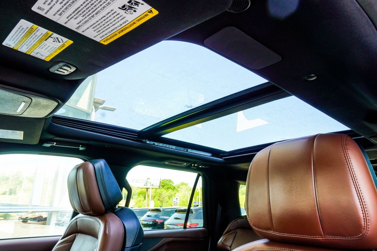 2025 Lincoln Navigator L Reserve