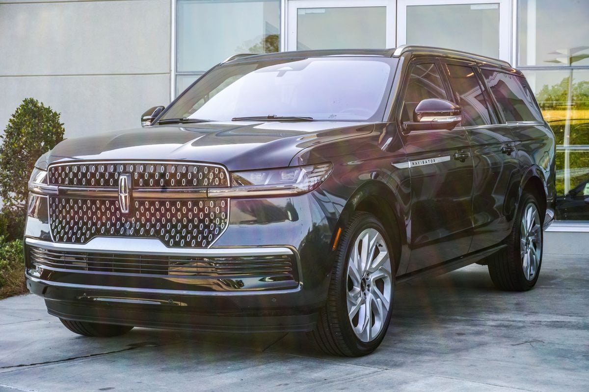2025 Lincoln Navigator L Reserve