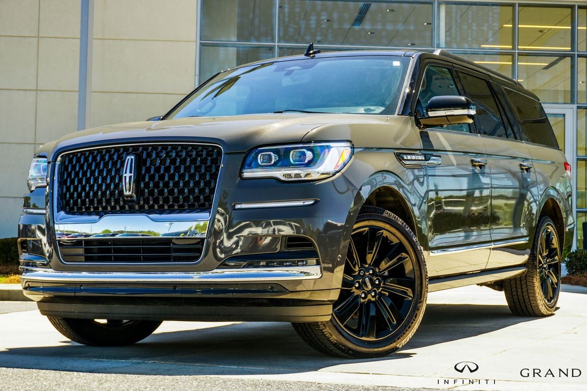 2023 Lincoln Navigator L Black Label
