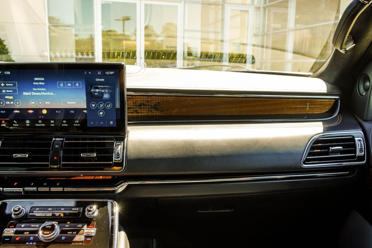 2023 Lincoln Navigator L Black Label
