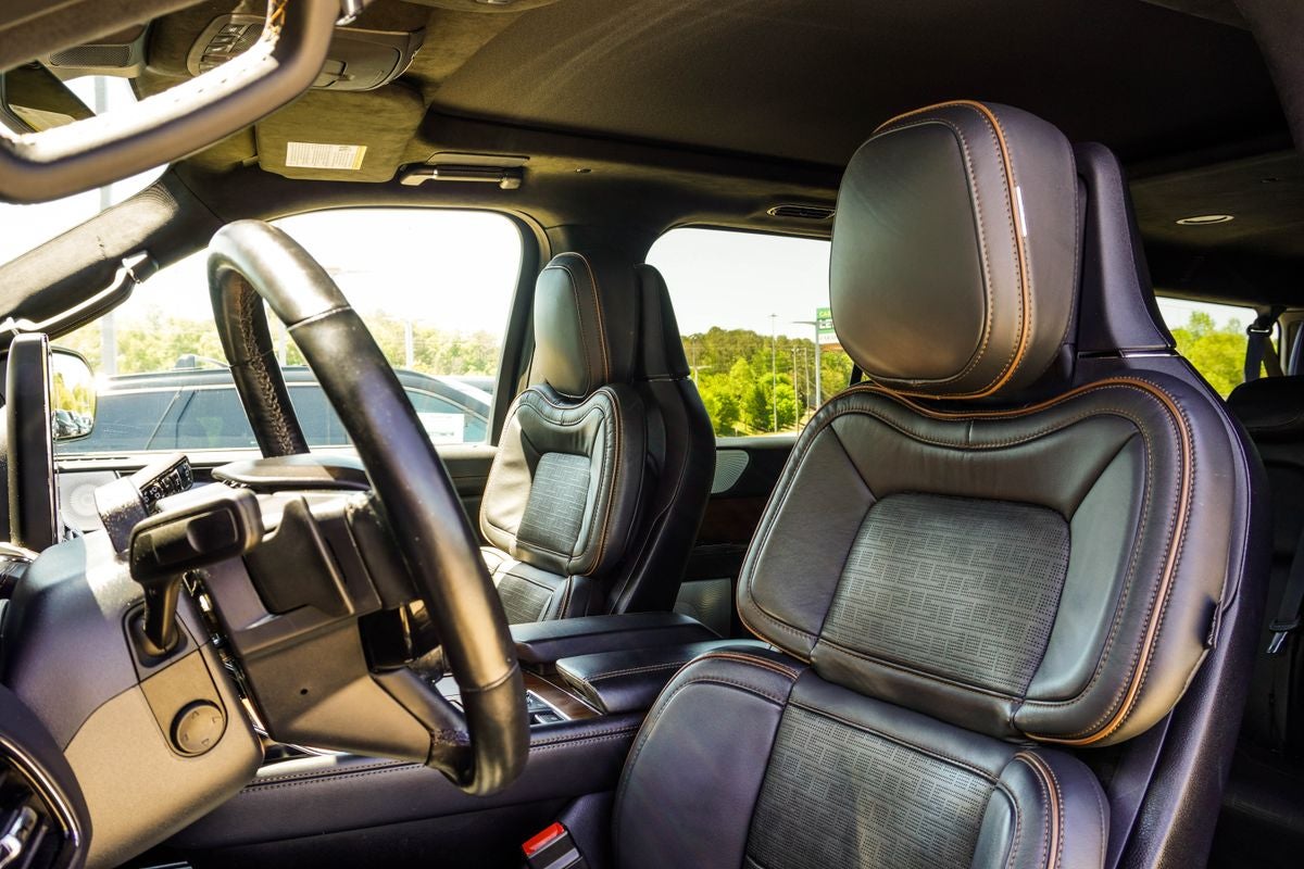 2023 Lincoln Navigator L Black Label