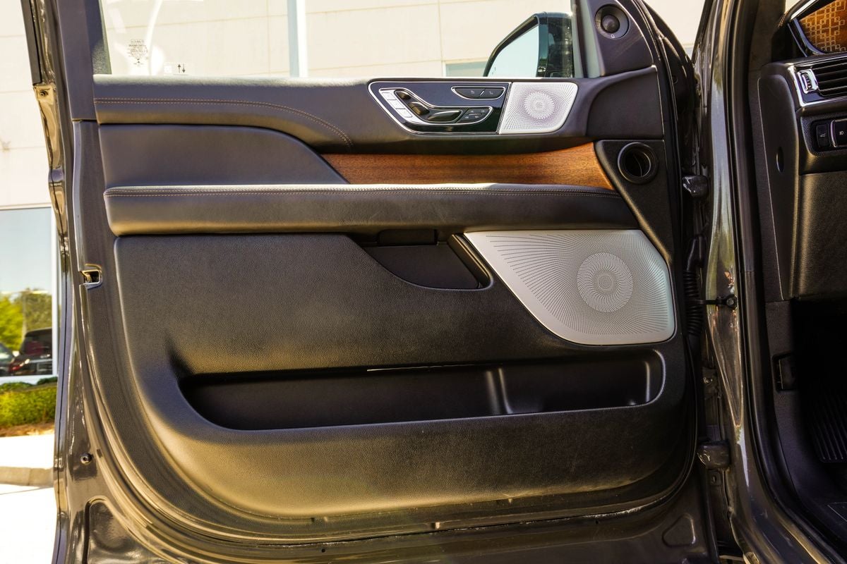 2023 Lincoln Navigator L Black Label