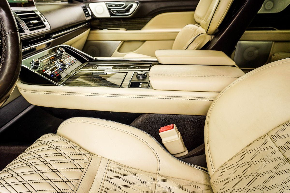 2021 Lincoln Navigator L L Black Label