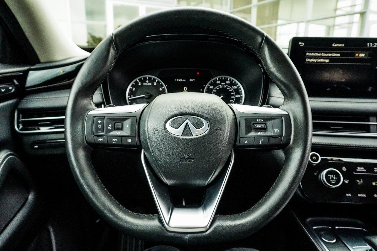 2025 INFINITI QX60 PURE