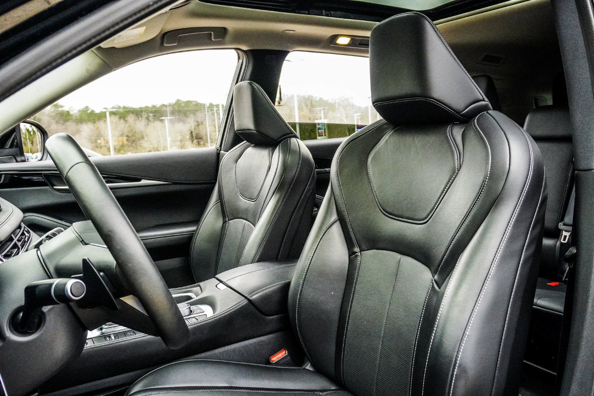 2025 INFINITI QX60 PURE