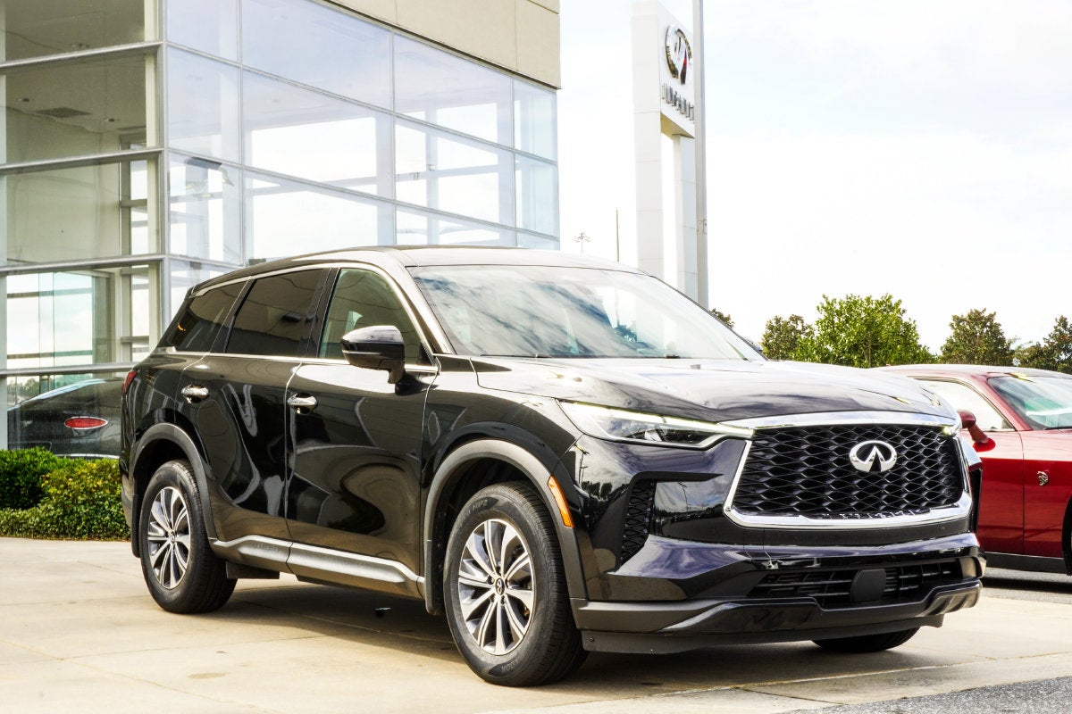 2025 INFINITI QX60 PURE