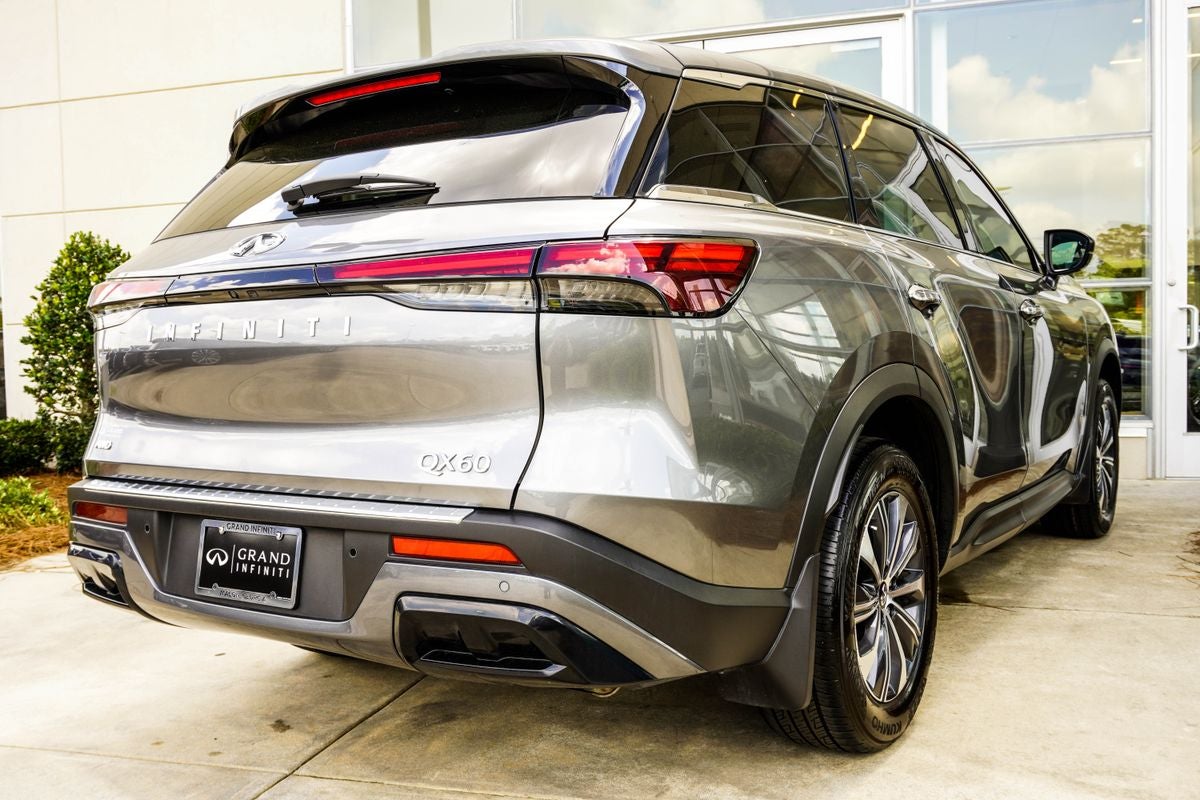 2025 INFINITI QX60 PURE