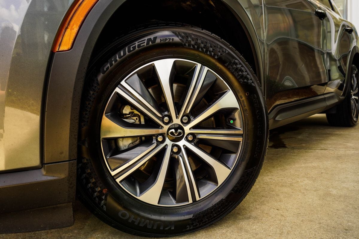 2025 INFINITI QX60 PURE