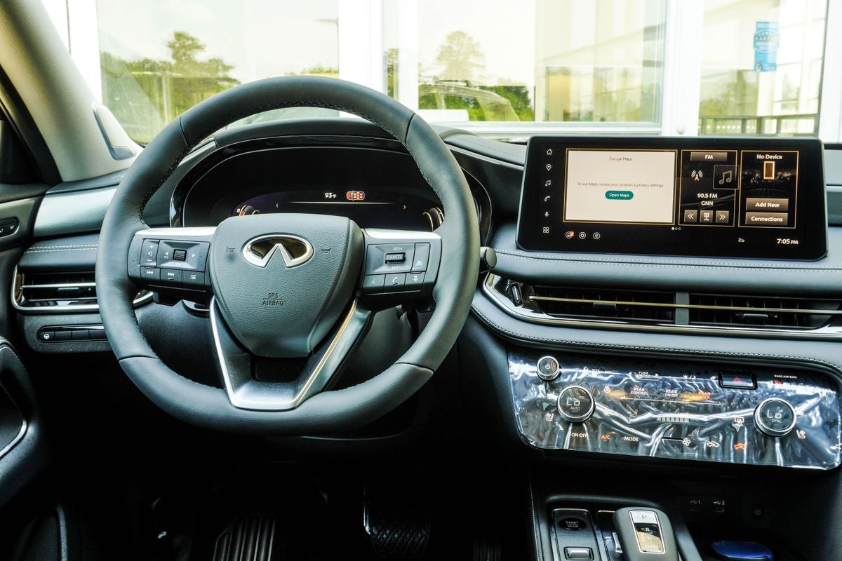 2027 INFINITI QX60 LUXE