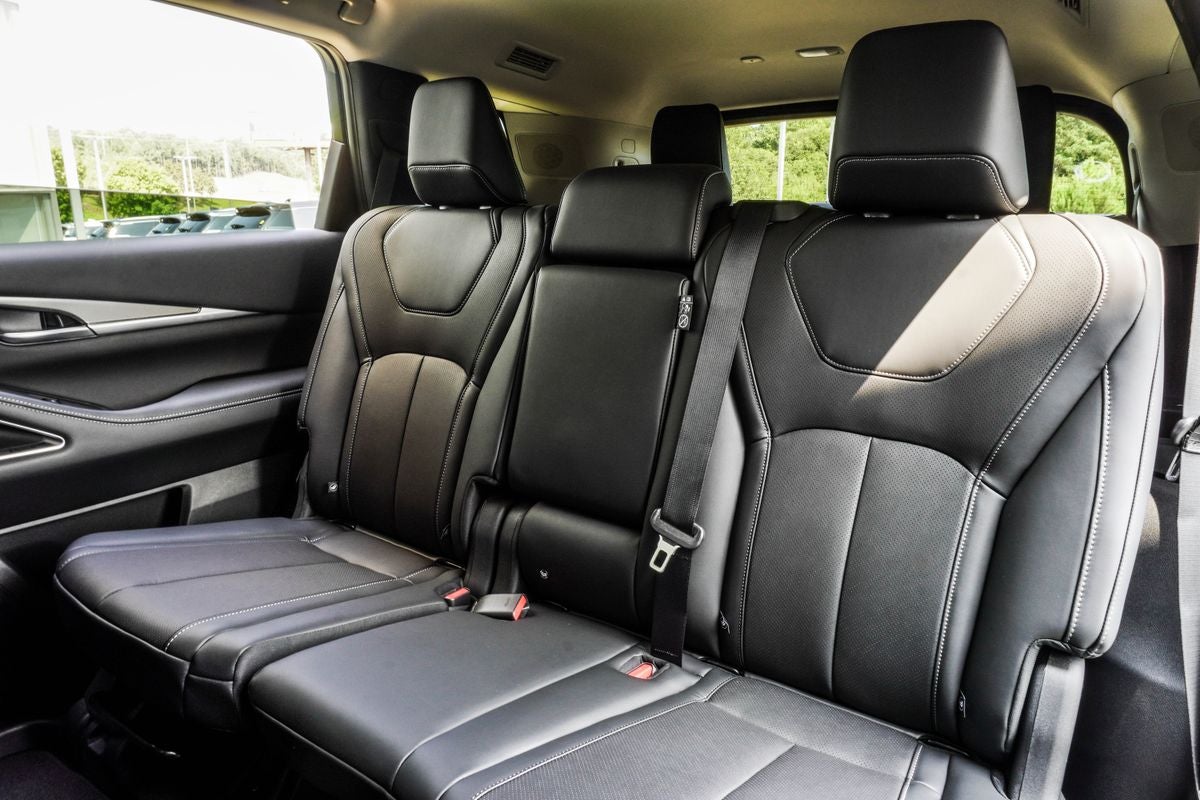 2027 INFINITI QX60 LUXE