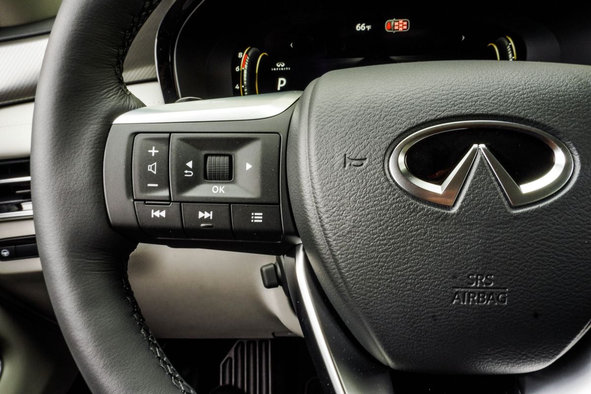 2027 INFINITI QX60 LUXE