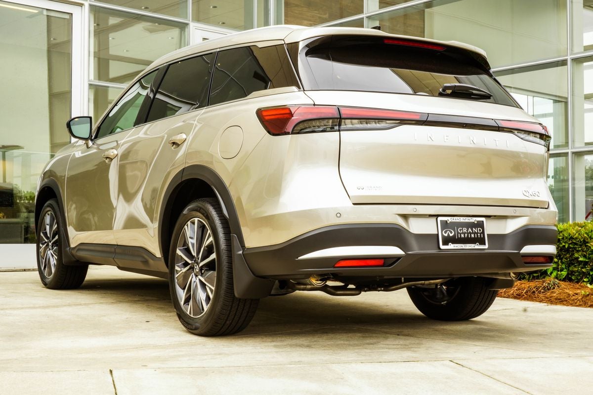2027 INFINITI QX60 LUXE