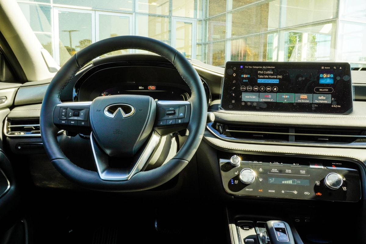 2027 INFINITI QX60 LUXE