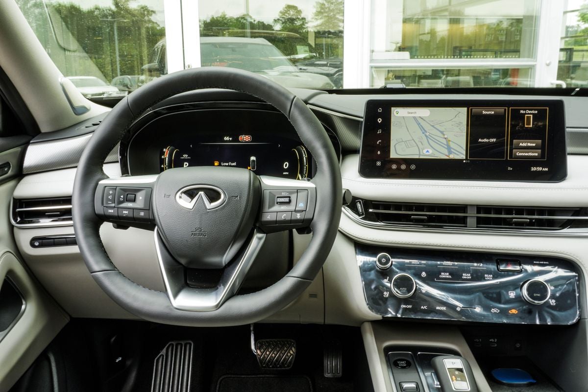 2027 INFINITI QX60 LUXE